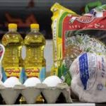 توزیع ۵٠٠ میلیون ریال بسته غذایی میان نیازمندان شهرستان های جم و کنگان