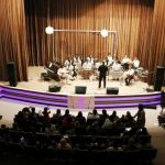 کنسرت هنرجویان و اساتید آموزشگاه ازاد موسیقی رودکی در کنگان برگزار شد+ عکس